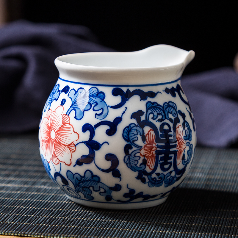 Jingdezhen blue and white youligong hand - made ceramic group long - lived kung fu tea tea ware accessories points well fair keller cup