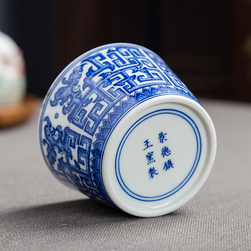 Folk artists hand - made dragon grain blue and white porcelain pot cup of jingdezhen ceramics by hand kung fu tea master single CPU