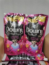 Vietnam Dangni clothing softener fresh flower essence fragrance 1 4L soft clothes continuous fragrance