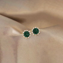 A D Hepburn court style retro grandmother green earrings Korean temperament simple earrings female