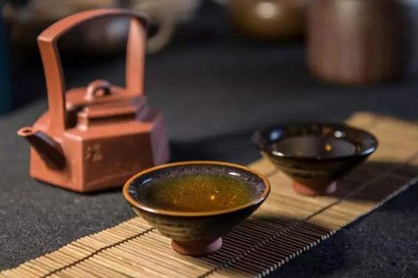 夏季普洱茶收藏需要注意哪些问题