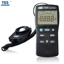 Taiwan Taissee TES1335 Digital illuminometer Photometric Photometer Photometer Brightness Instrument