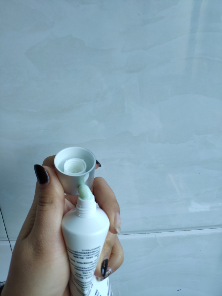 平价海蓝之谜添加精华液的洗面奶好不好用,价格是多少钱呢,第3张 平价海蓝之谜添加精华液的洗面奶好不好用,价格是多少钱呢,第3张