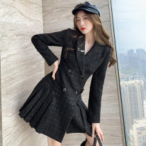 FENING MAJE autumn and winter New Black small fragrant wind suit dress lady padded Joker pleated dress
