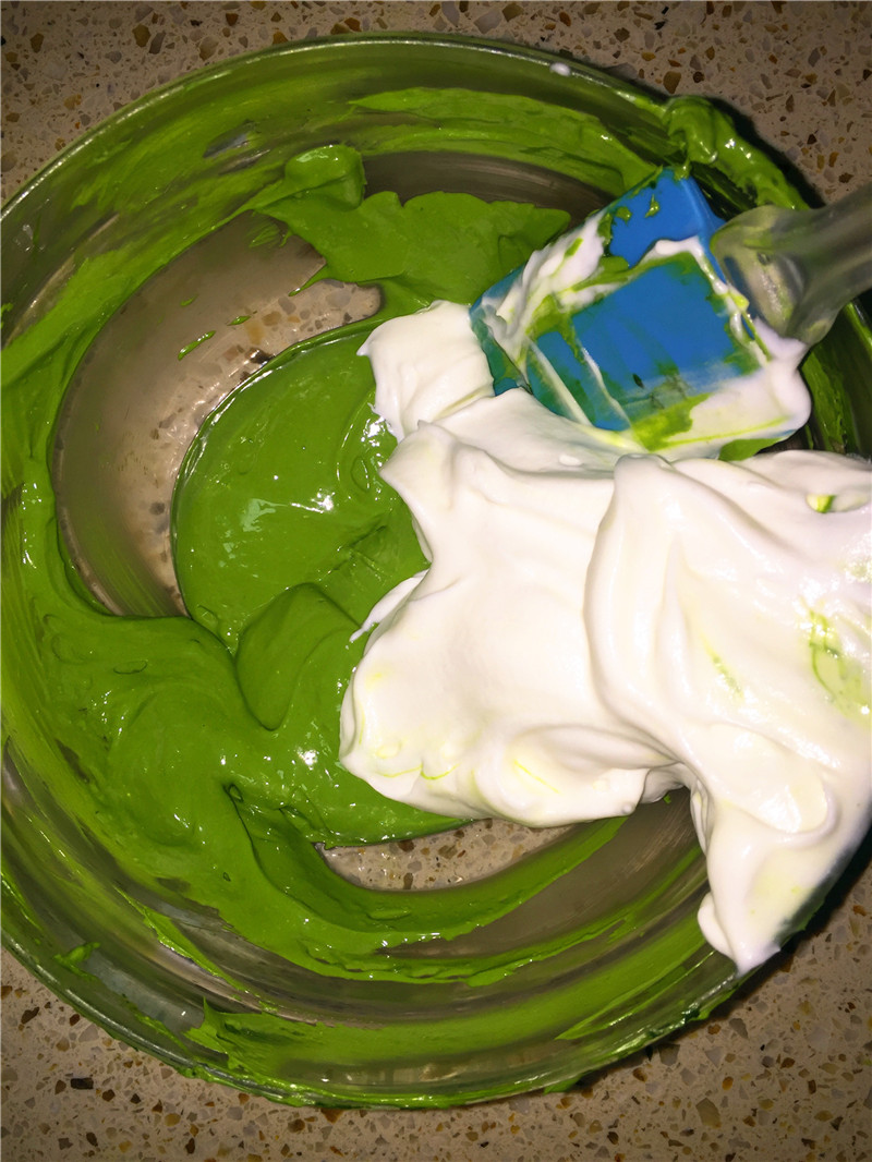 夏日的清凉抹糕茶巧克力慕斯蛋糕