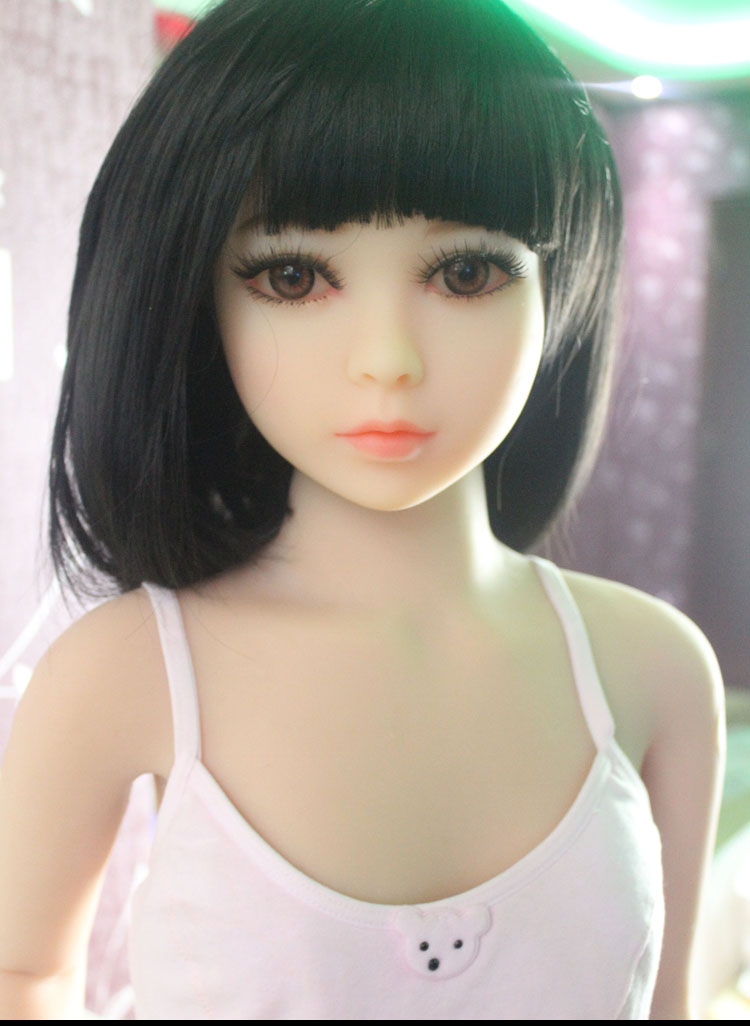 Mini love doll