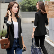 Net red small suit jacket women 2021 New Korean version of wild black early autumn casual suit spring and autumn suit jacket