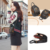 2020 new soft leather bag bag messenger mini bag female autumn and winter on the new girl small satchel chain retro bag tide