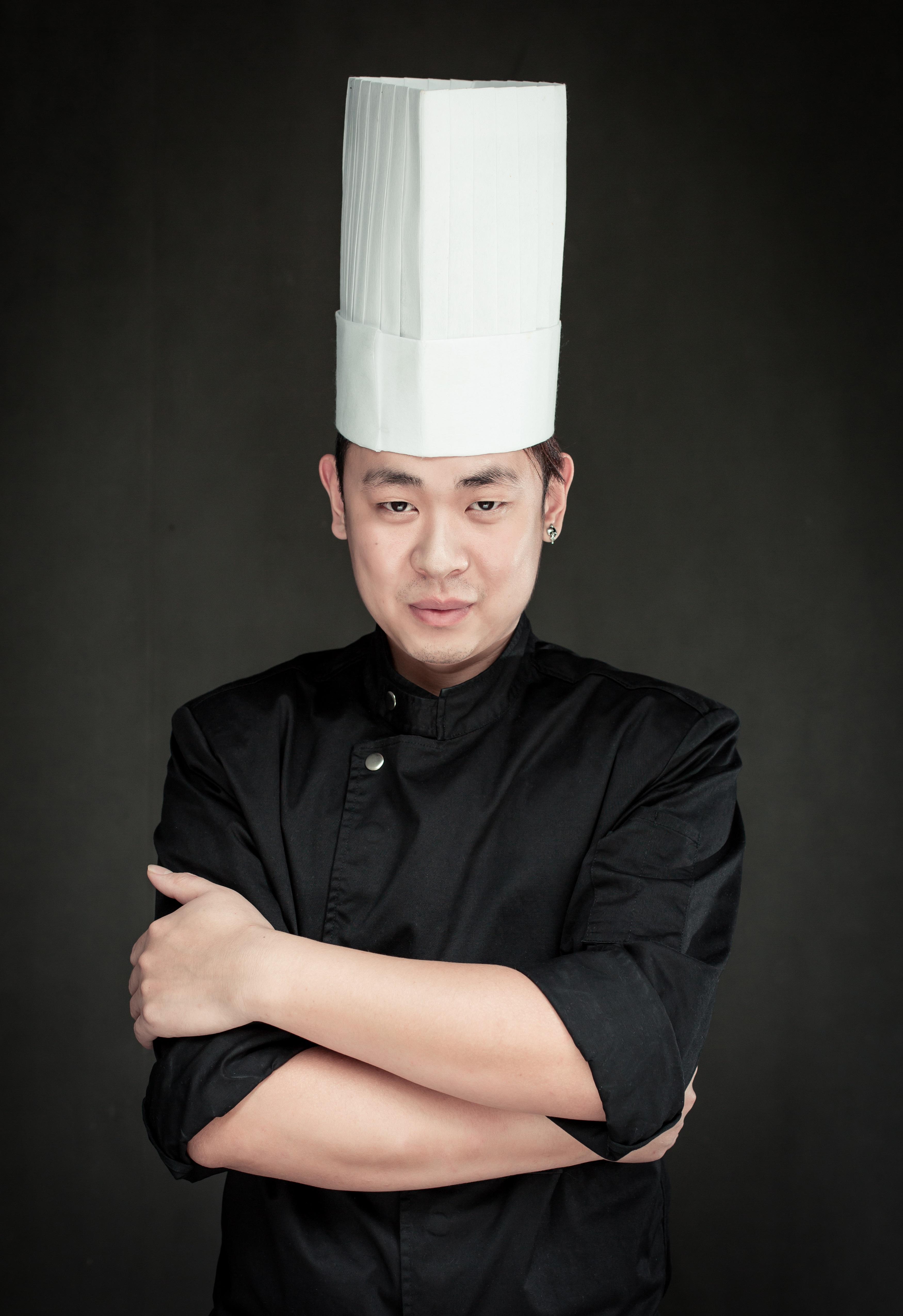 美丽的老板,帅气的厨师,不仅好吃还很养眼~!