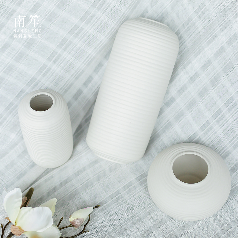 Nan sheng mesa of I and contracted ceramic vase suit household act the role ofing is tasted furnishing articles simulation flower, dried flower, flower, flower arrangement