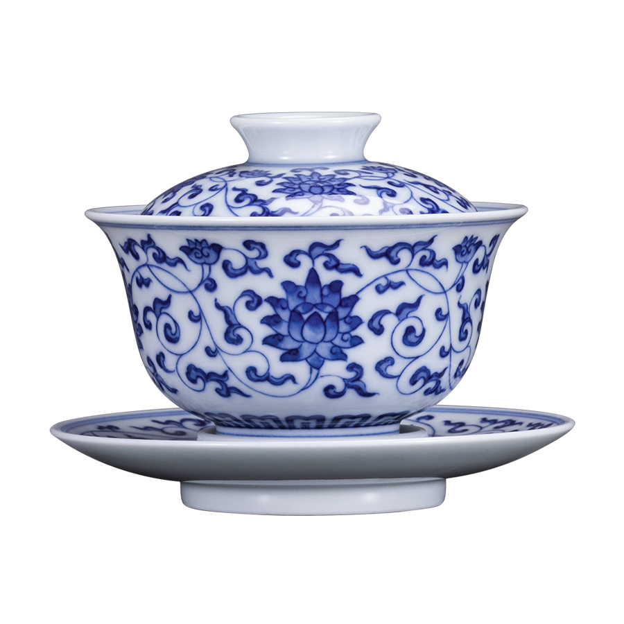 Jingdezhen only three large single kung fu tea tea bowl blue - and - white porcelain branch lotus treasure phase tureen hand - made of flowers