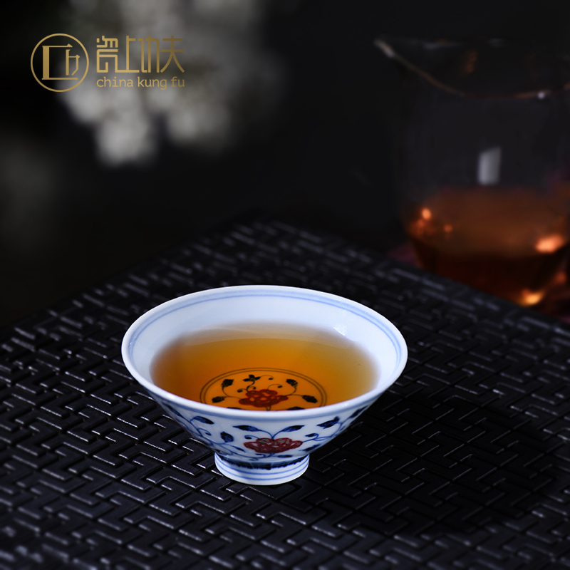 Jingdezhen blue and white youligong sample tea cup tea kungfu tea cup pure manual single CPU master hand cup perfectly playable cup