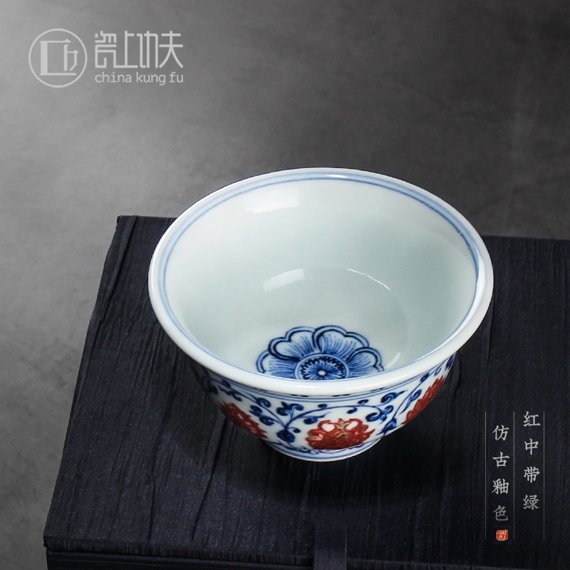 Jingdezhen blue and white youligong pressure hand of master cup checking ceramic cup high - end large cups of men