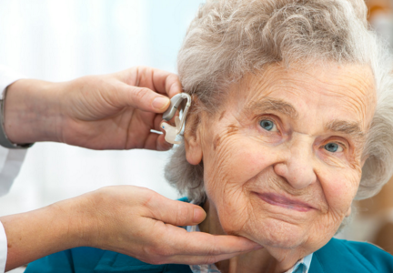 预防老年耳聋，这些措施要做好2