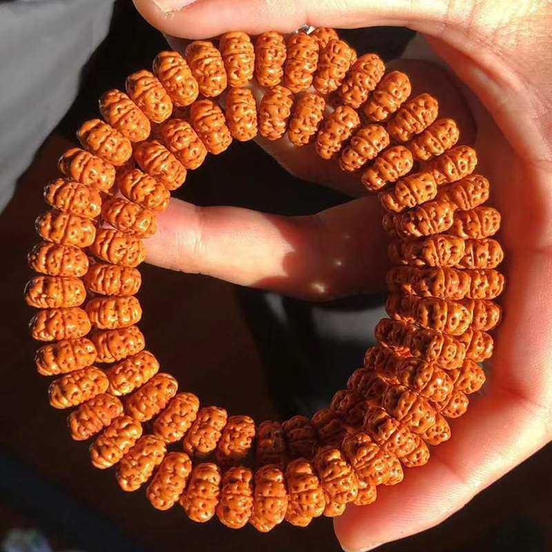 【新品特卖】飞碟矮桩小金刚菩提子108颗手串树王花王梅花双龙男