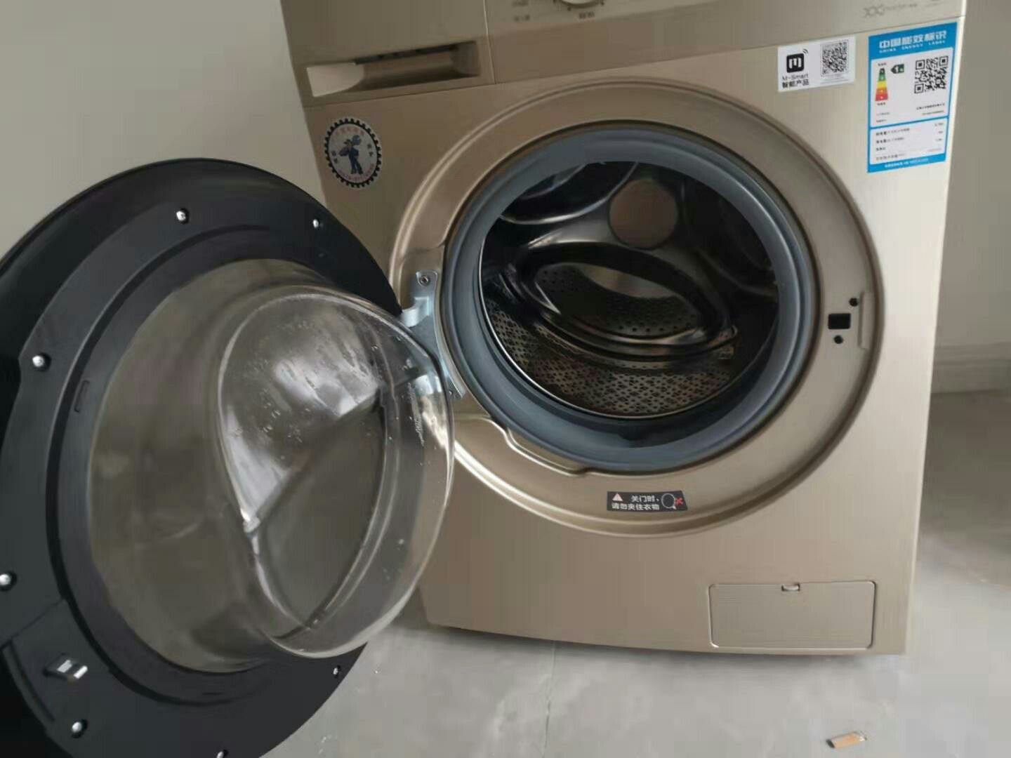 爱打扮(www.idaban.cn)，小天鹅滚筒洗衣机：评测我的第一台洗衣机10
