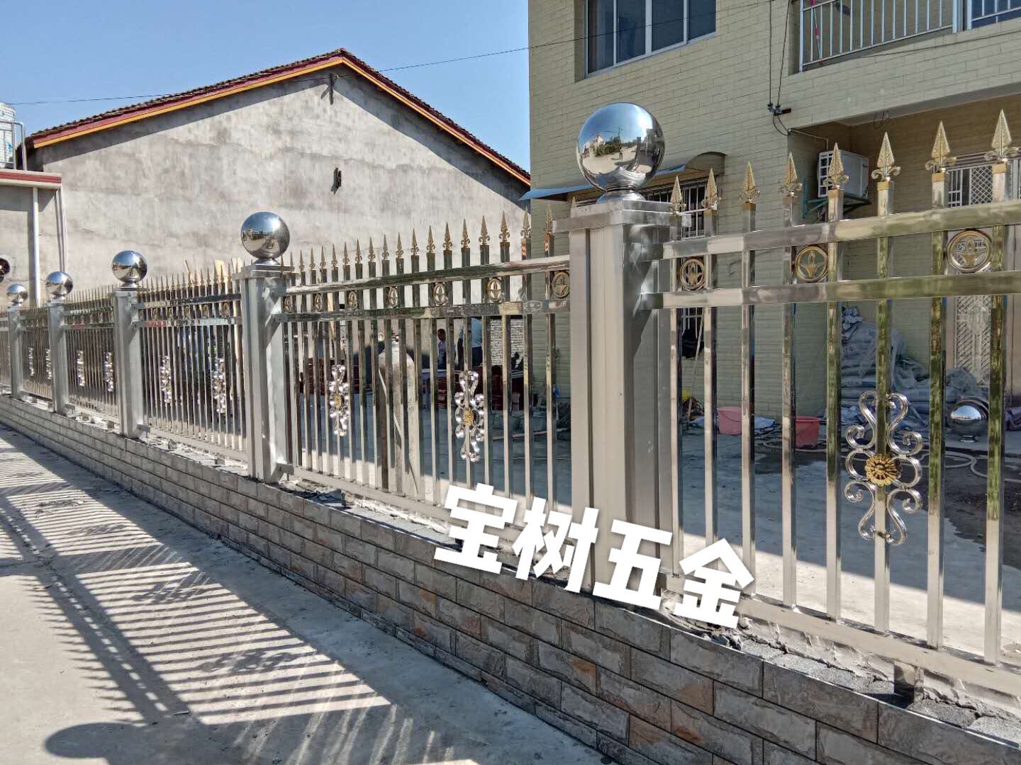 欧式304不锈钢枪头 庭院围栏护栏防盗装饰管头方孔尖头枪头 枪尖