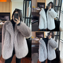 Winter warm Ladies Lady fragrant wind jacket 2021 goddess furry outside and knitted sweater women