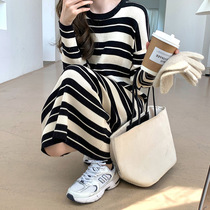 Korean version of autumn and winter New stripes over knee dress 2021 wild wear Foreign style long loose casual skirt