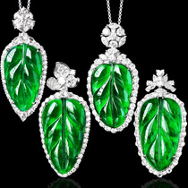 Yang Green Emerald Leaf Necklace 18K Mosaic Gold Inlaid Jade Leaf Emerald Green Leaf Leaves Emerald Pendant Female Ice Seed