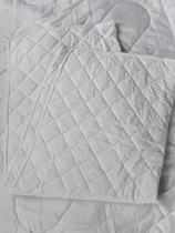 The space is covered by a core silk 150 * 200CM air conditioning by the summer cool by the size silk floss is lightly corset by the core and can be set