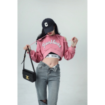 Aunt Barbie American Necropolis Womens Cap 2022 Early Spring New Design Sensation Letters Short of Shoulder Pink Blouse