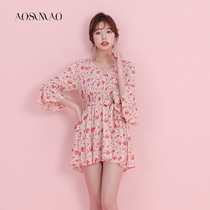 One-piece swimsuit women thin Belly Belly 2021 New Conservative soak hot spring small breast cover meat sunscreen long sleeve swimsuit women