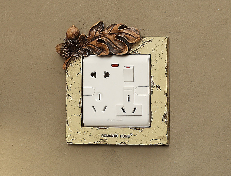 Креативные наклейки 绿朵 现代松果树脂开关贴家居客厅卧室插座保护套墙壁装饰墙贴 Green Flower