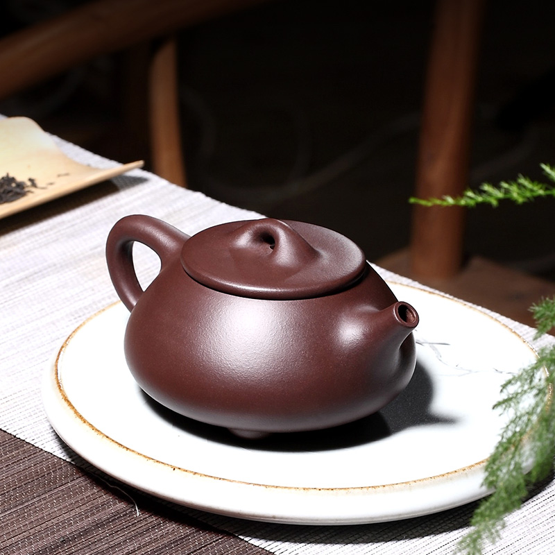 "Shadow enjoy" yixing pure manual it home Wu Hongcai purple clay teapot JingZhou stone gourd ladle pot 250 CCL