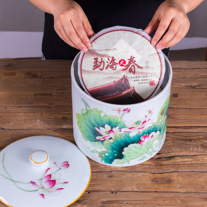 Caddy fixings ceramic seal storage POTS of household ceramic tea pot bulk large white porcelain tea cake storage tanks