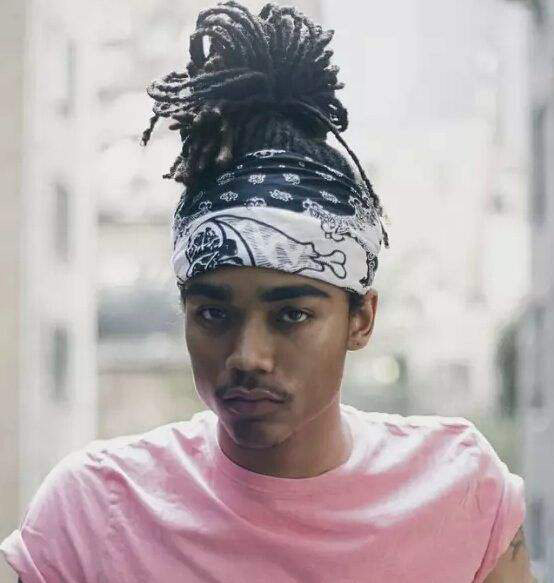 很好奇:非洲人的小脏辫怎麼洗?