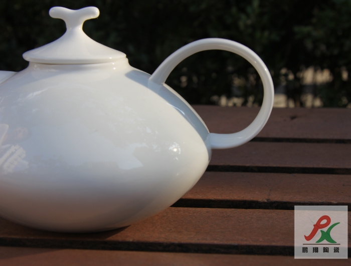 Qiao mu tangshan ipads porcelain pure Chinese style flower pot teapot red teapot coffee pot moga pot pot of coffee
