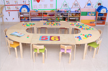 Kindergarten solid wood childrens tables and chairs combination splicing large desks training class childrens tables manufacturers customized environmental protection tables and chairs