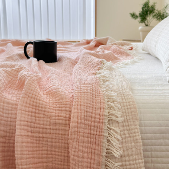 Class A mother and baby two-color cotton wrinkled gauze fringed edge blanket casual sofa blanket cotton lunch blanket fresh Class A mother and baby two-color cotton wrinkled gauze fringed edge blanket casual sofa blanket cotton lunch blanket fresh
