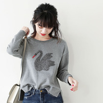 Delicate swan embroidered round collar necropolis with short spring and autumn new long sleeves 100 hitch-age t-shirt blouses