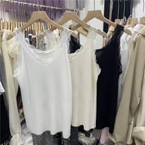 Spring and summer new V-neck lace knitted suspender womens Korean version of solid color inside the bottom of the halter shirt outside the vest