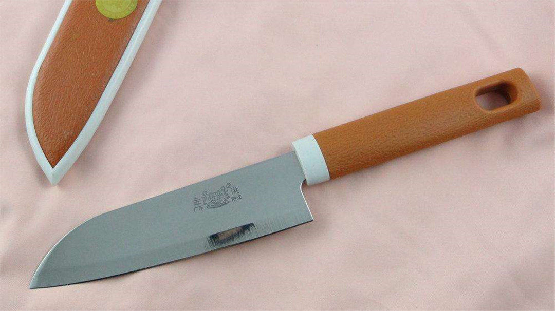 去购买 去购买 虽然说用温水清洗刀具,很是简单方便,但美中不足的是