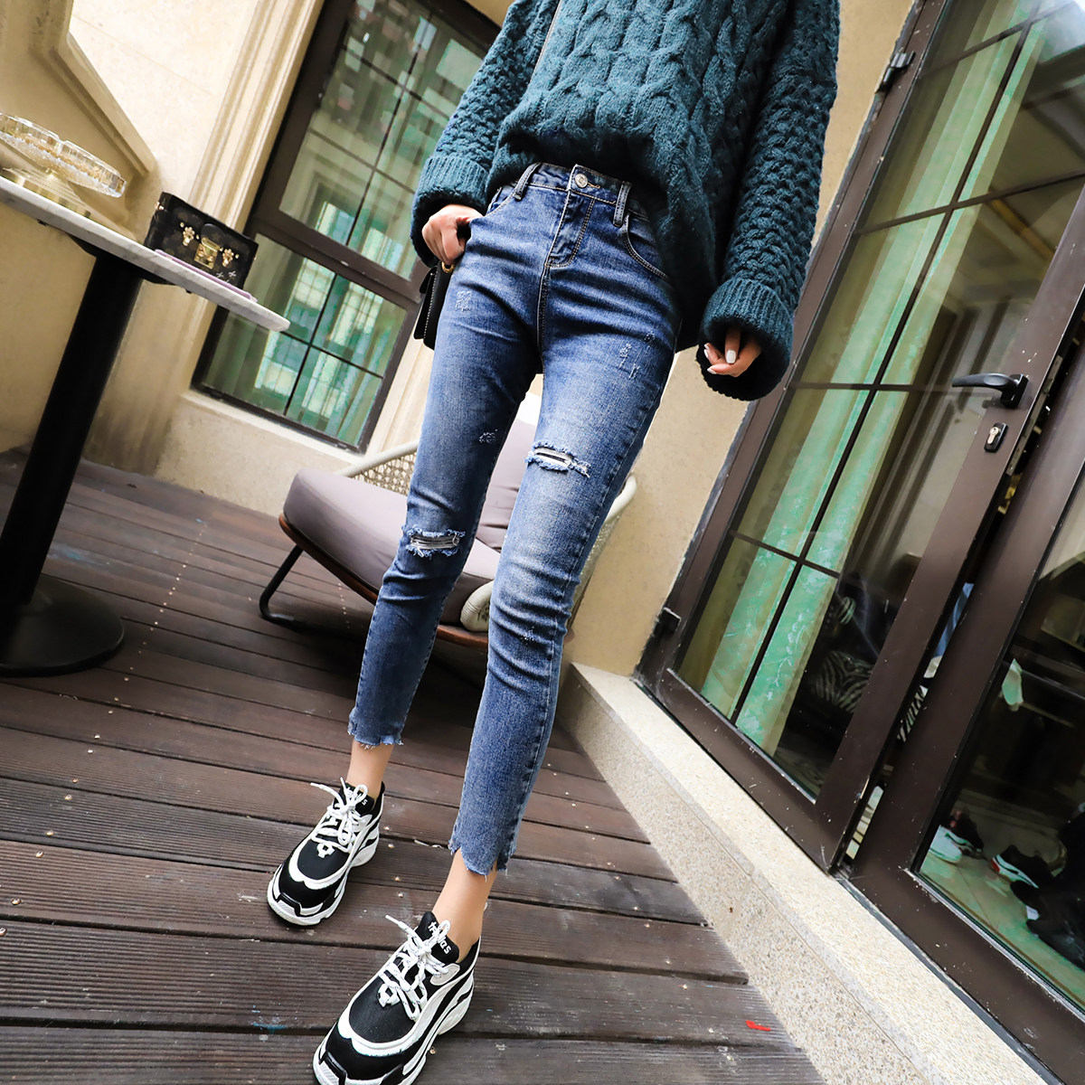 破洞牛仔裤女九分裤春装2018新款女装韩版时尚显瘦小脚铅笔裤潮款