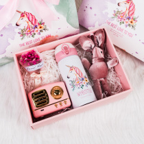 Net red hand gift female bridesmaid wedding wedding gift box Baby Full Moon birthday hipster small creative