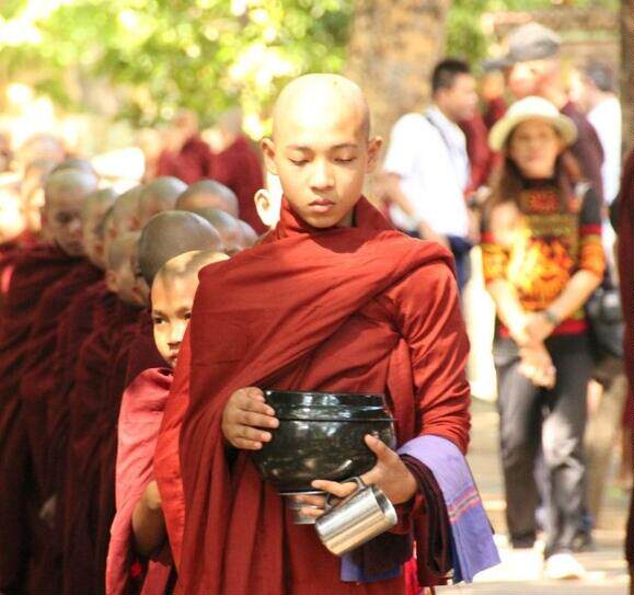 柬埔寨,你不知道的6个"八卦"!国王的嗜好厉害了