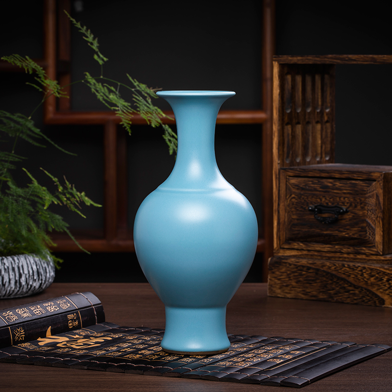 Jingdezhen ceramics antique red blue floret bottle furnishing articles Chinese wine sitting room adornment table flower decoration