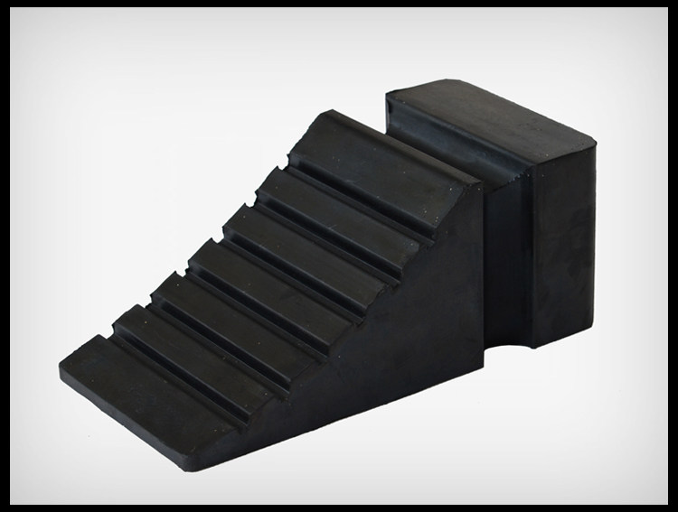 汽车轮胎固定器三角木定位防滑止胎器挡块胶块实心橡胶止退器包邮