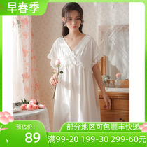 Fa-style retro sleeping dress Feminine Cotton Palace Timbre Sweetness Princess Pyjamas Pyjamas with V collar loot can be worn outside the home