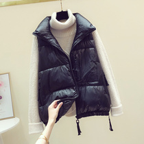 Black down cotton vest woman in autumn 2025 winter new Korean version of short vest wearing a wild shoulder vest