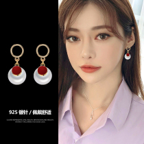 A small pearl earring woman 2021 new tide gas long flow soulee in Korean netizen pentagram