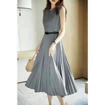 FENPERATE sleeveless dress women 2021 summer New temperament commuter slim slim long pleated skirt