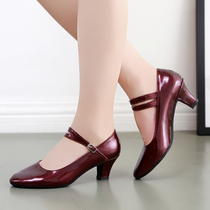 Summer Square Dance Shoes Morden Dance Shoes with outdoor rubber bottom female style Ballroom Dancing Shoes Bright Face Latin Dance Shoes