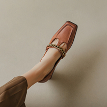 Hangar self-leaving ~ ins small crowdnew genuine leather metal chain Coarse Heel Single Shoes Woman Shoes Retro Little Leather Shoes