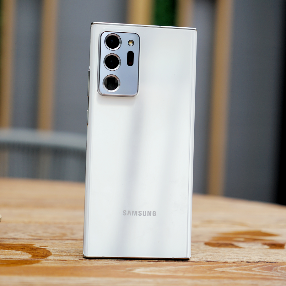 三星note20u全方位图赏曲率舒服