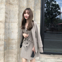 2021 the new spring port Wind retro chic temperament can be salt-sweetened with a dress suit Two suit women